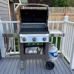 Maple Leaf Craftsman - Hot Tub, Ac, Dog Friendly